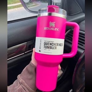 40oz hot pink Stanley